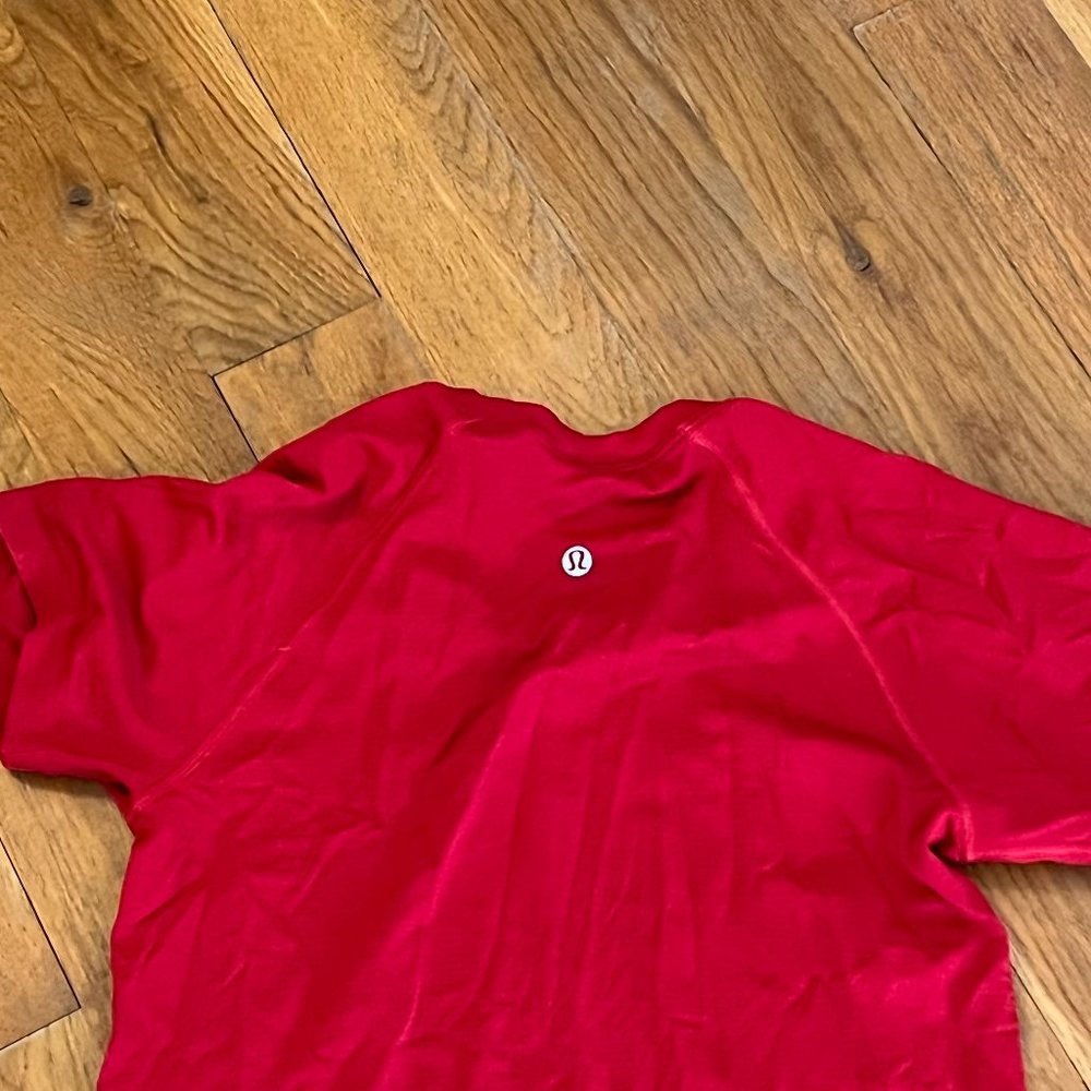 Lululemon Swiftly T shirt